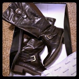 Relatively wide calf